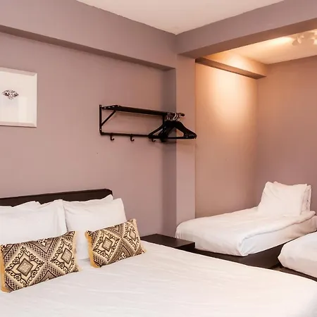 Downtown 3*