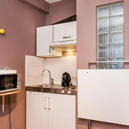 Hotel Downtown 3*